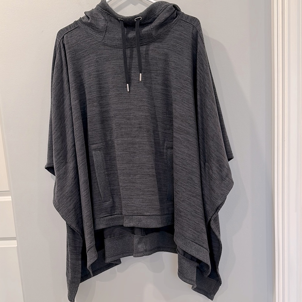 Athleta Cozy Heathered Gray Hooded Poncho